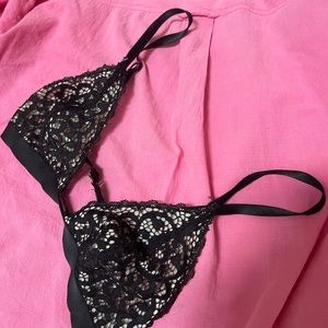 Black lace bralette. Size 32A